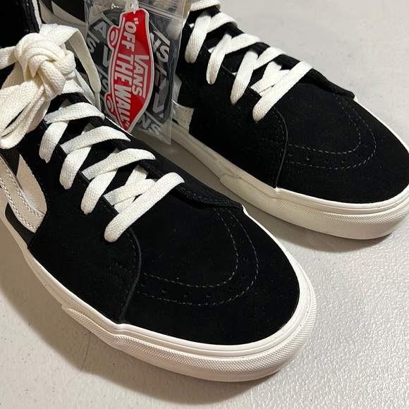 VANS | Sk8-Hi Oversized Checkerboard in Black/Marshmallow - Picture 5 of 6